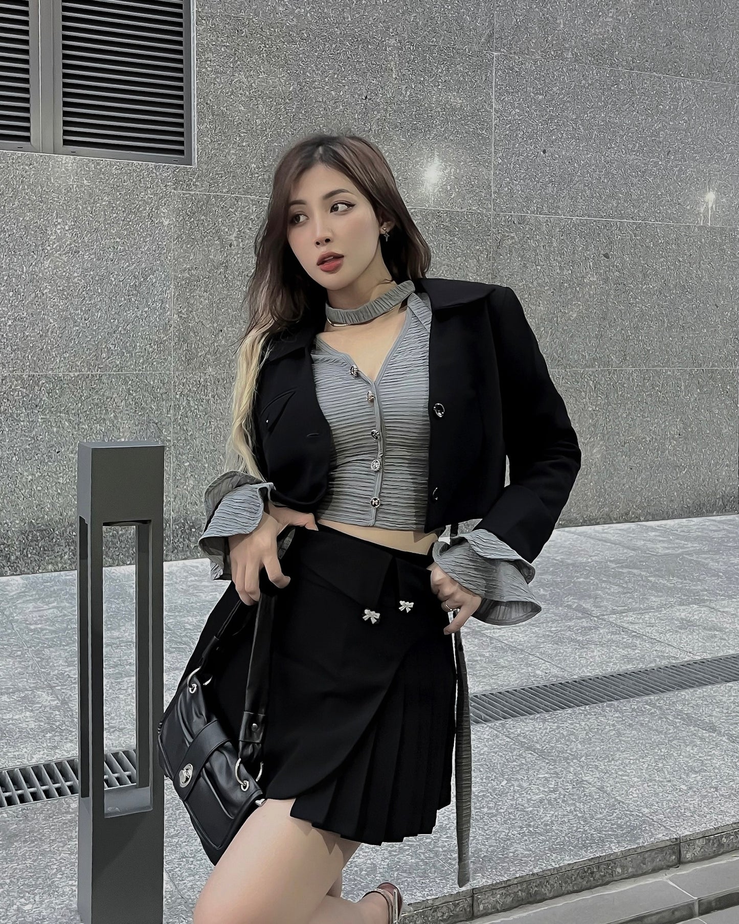 Back view of Black JANDI Blazer – cropped fit