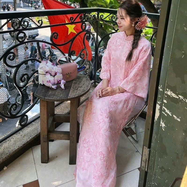 Man Ky Ao Dai