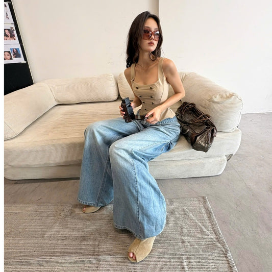 A Star Jean
