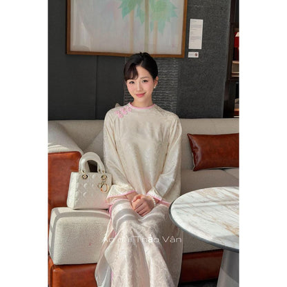 Yen Sa Ao Dai
