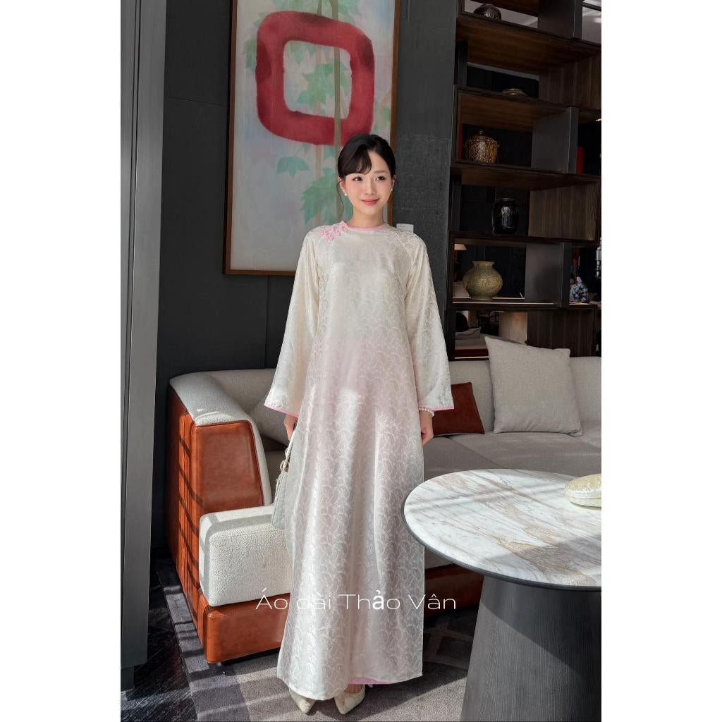 Yen Sa Ao Dai