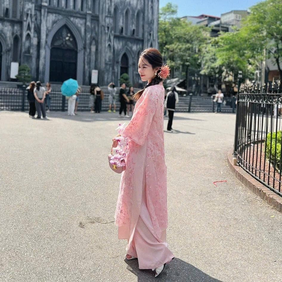 Man Ky Ao Dai