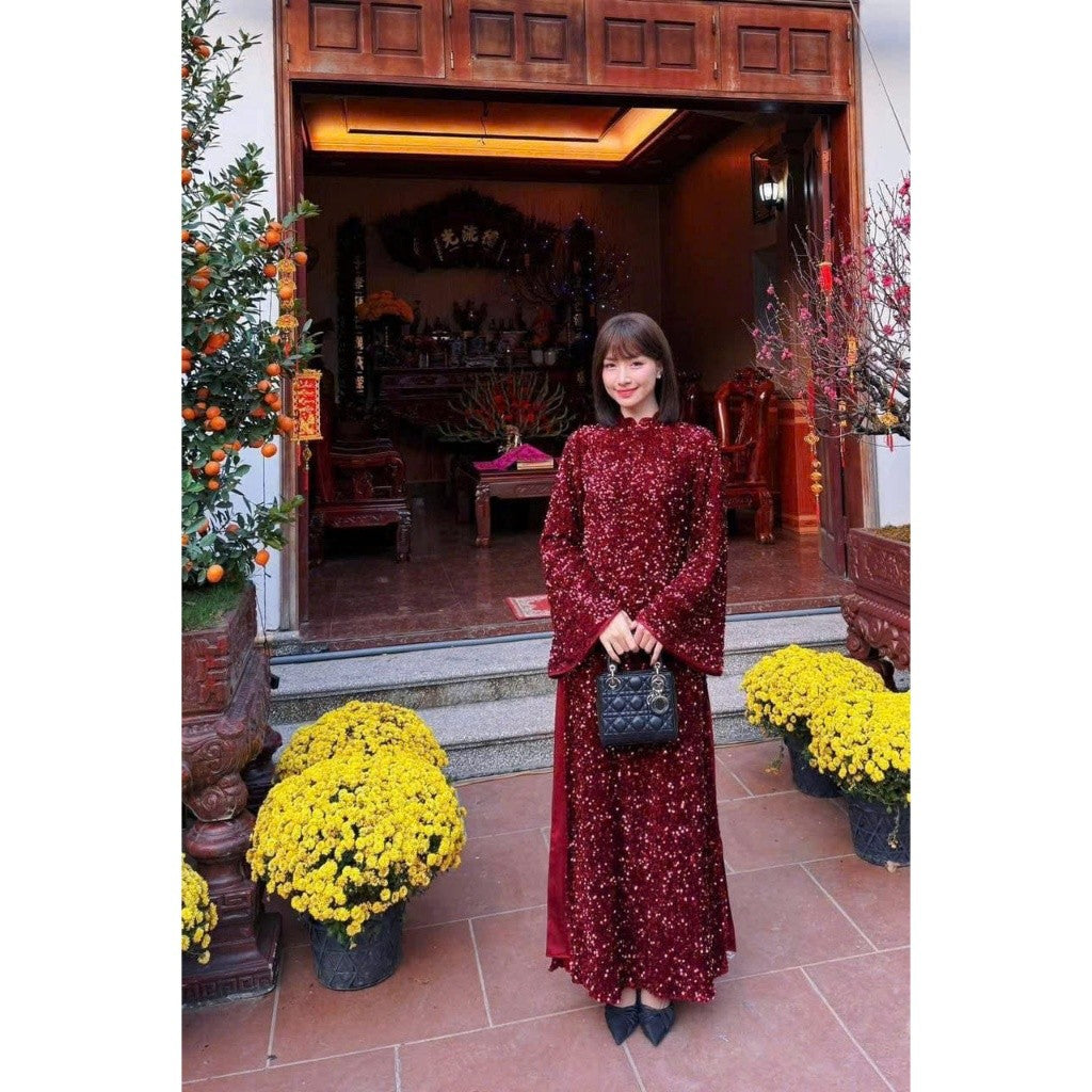 Chu Sa Sequin Ao Dai