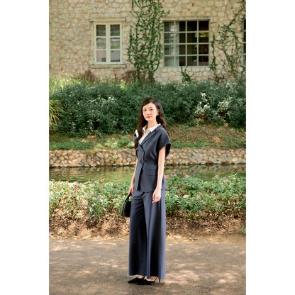 Sleeveless Blazer & Straight-Leg Trousers Set
