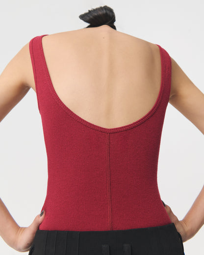 Layering-friendly sculpting tank top