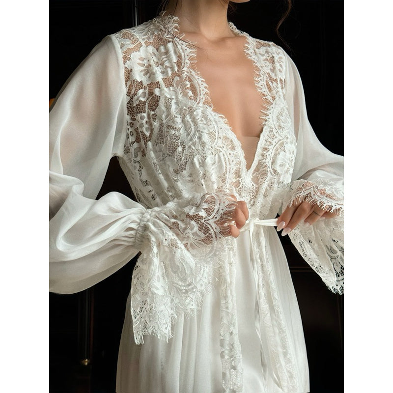 Phoenix L'âme Rouge Kimono Robe