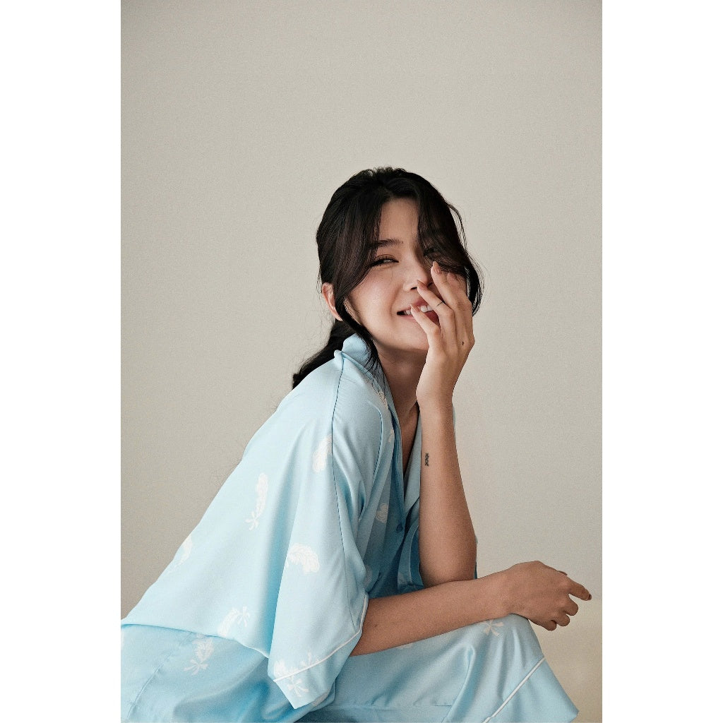 Feather Silk Lounge Set