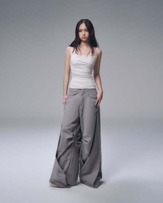 Korean-inspired romantic top – Aysel in white