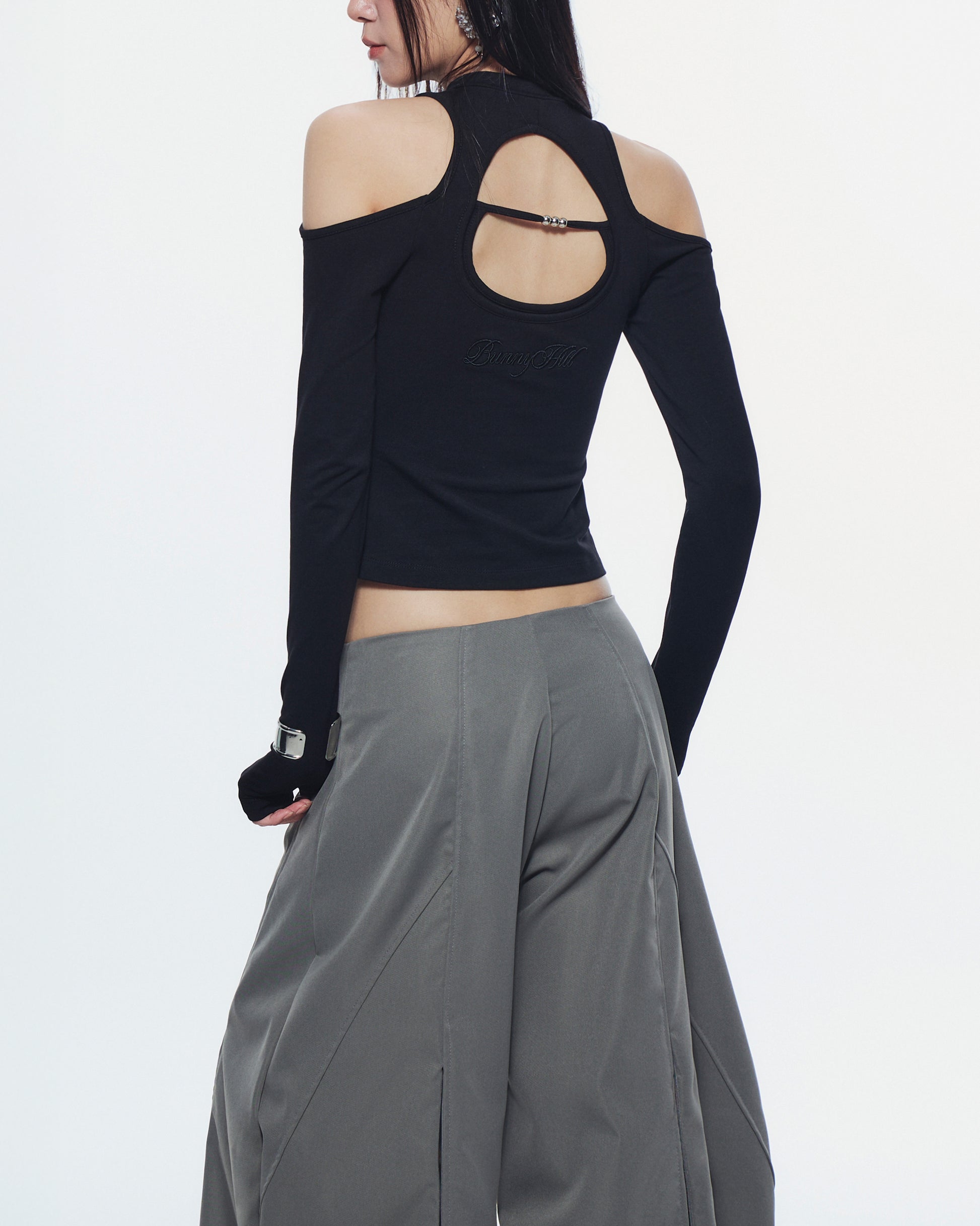 Korean-inspired basic long sleeve top – everyday essential