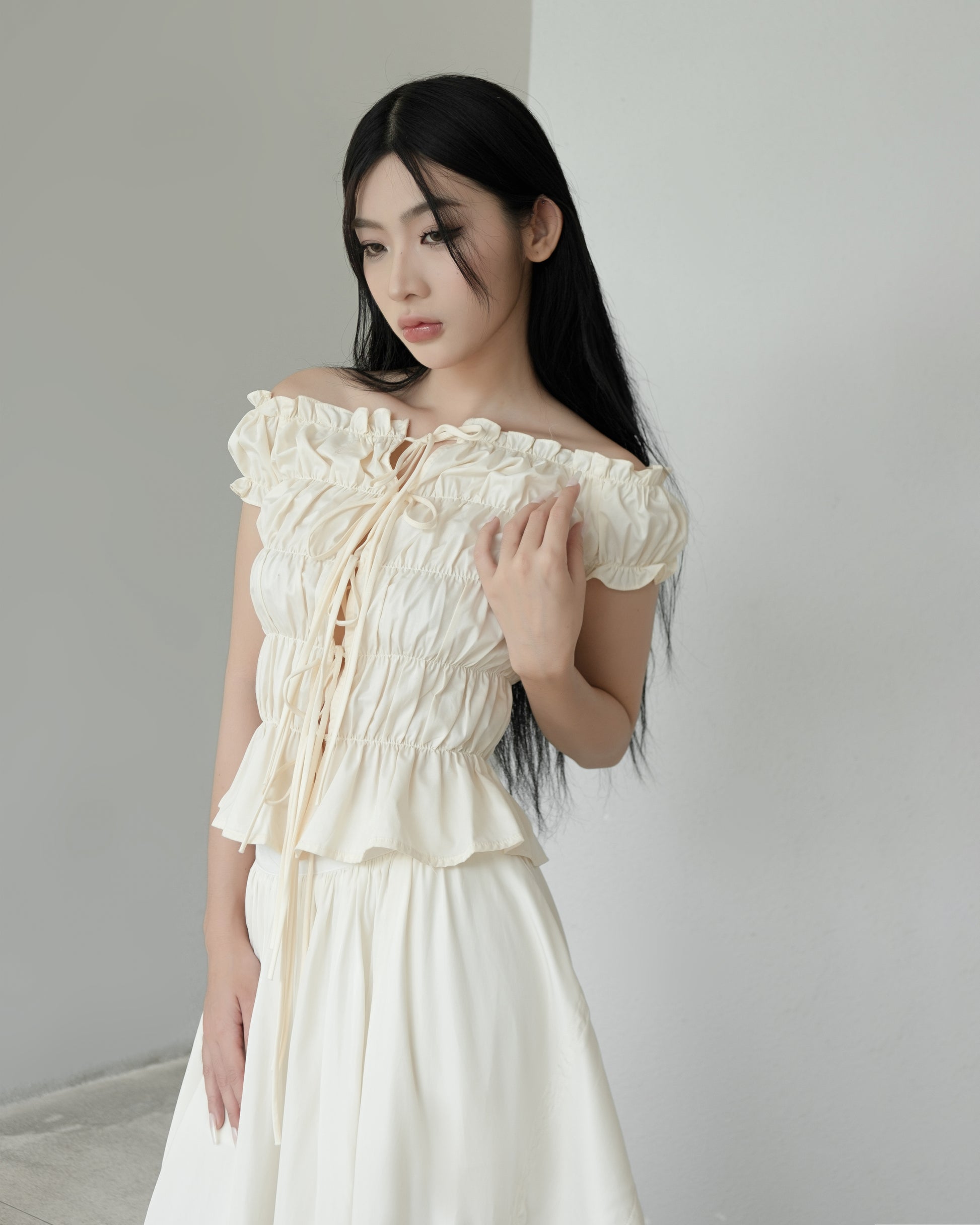 Sleeveless ivory tank top – Bunnyhill Concept