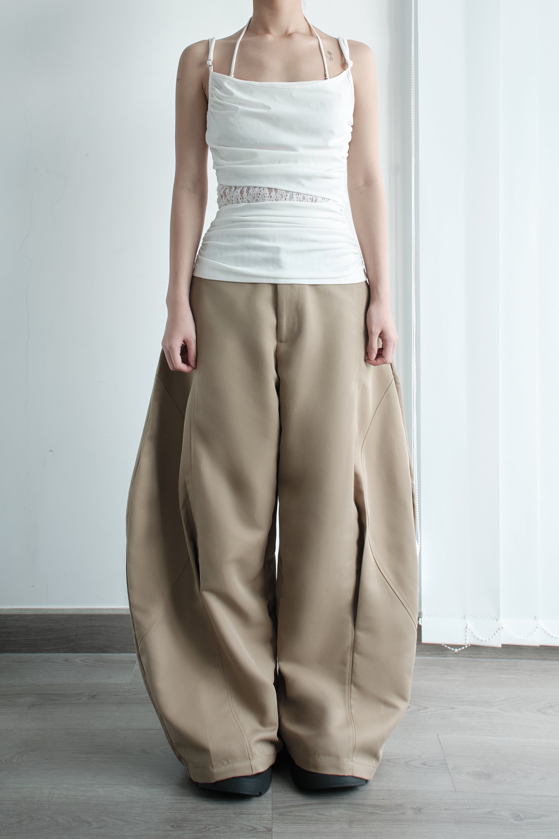 Bunnyhill mid-rise wide-leg pants – cappuccino color