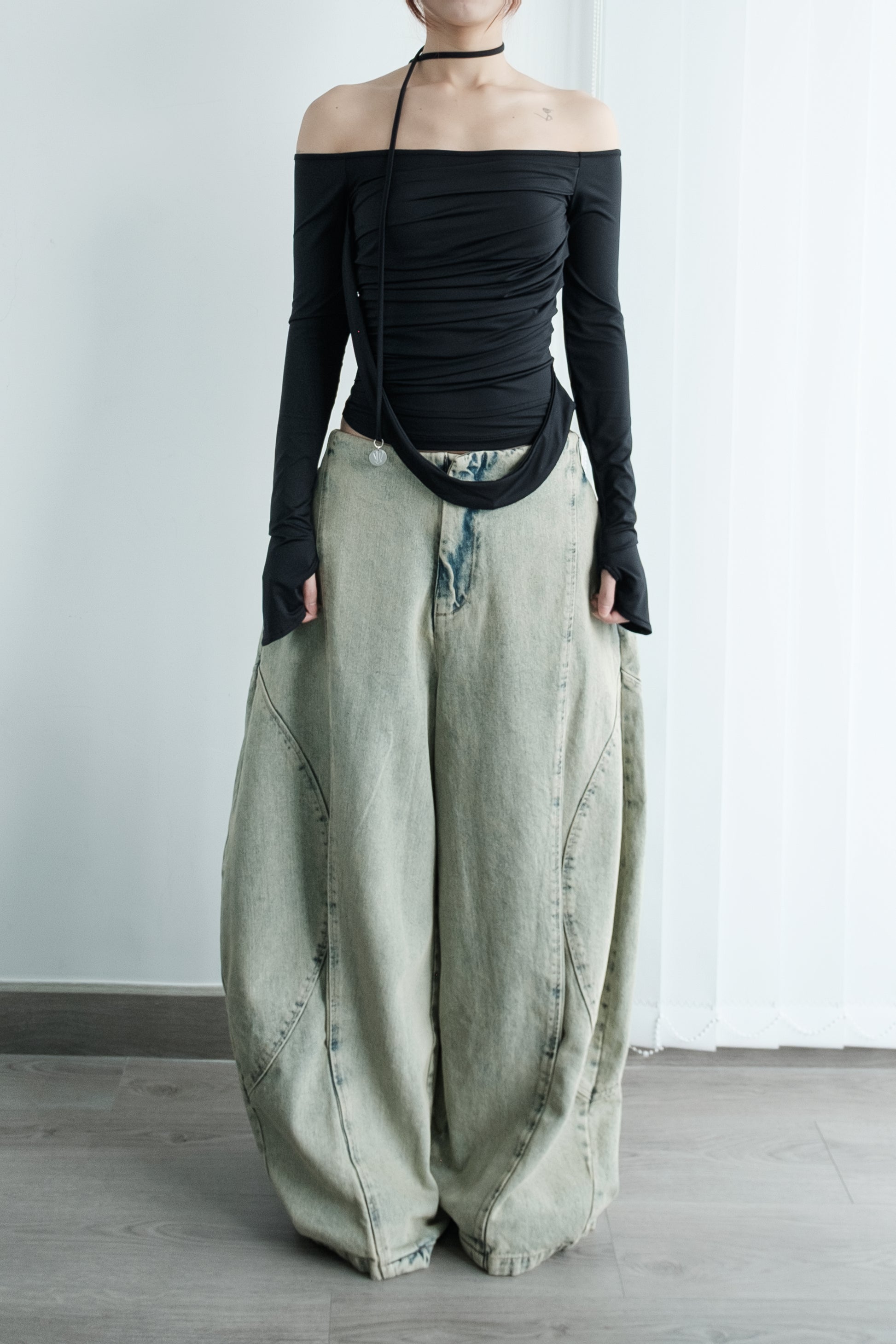 Korean-inspired slim long sleeve shirt – neutral tone
