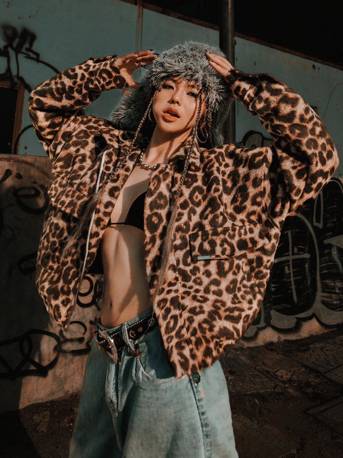 Leopard Classy Bomber v