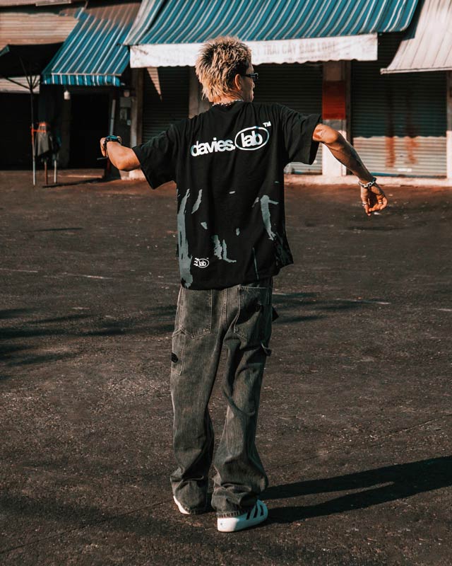 Illusion Tee