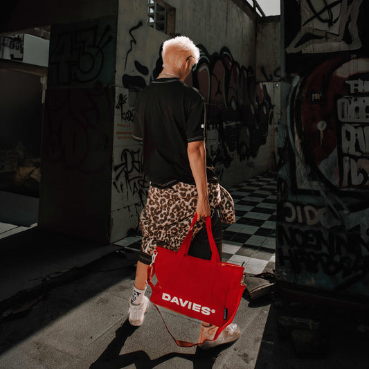 Highlight Tee