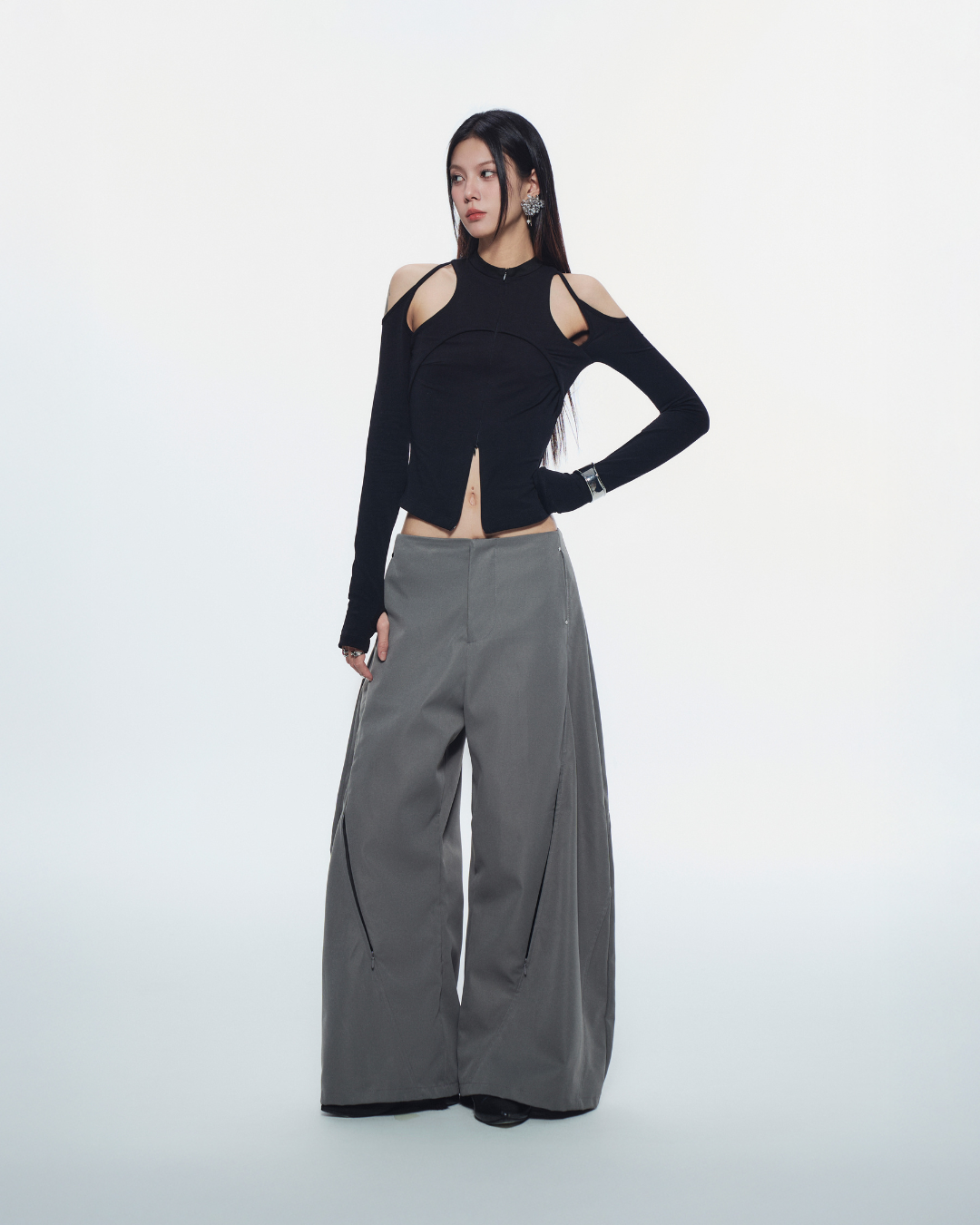 Close-up neckline and sleeve detail – Caspian Top