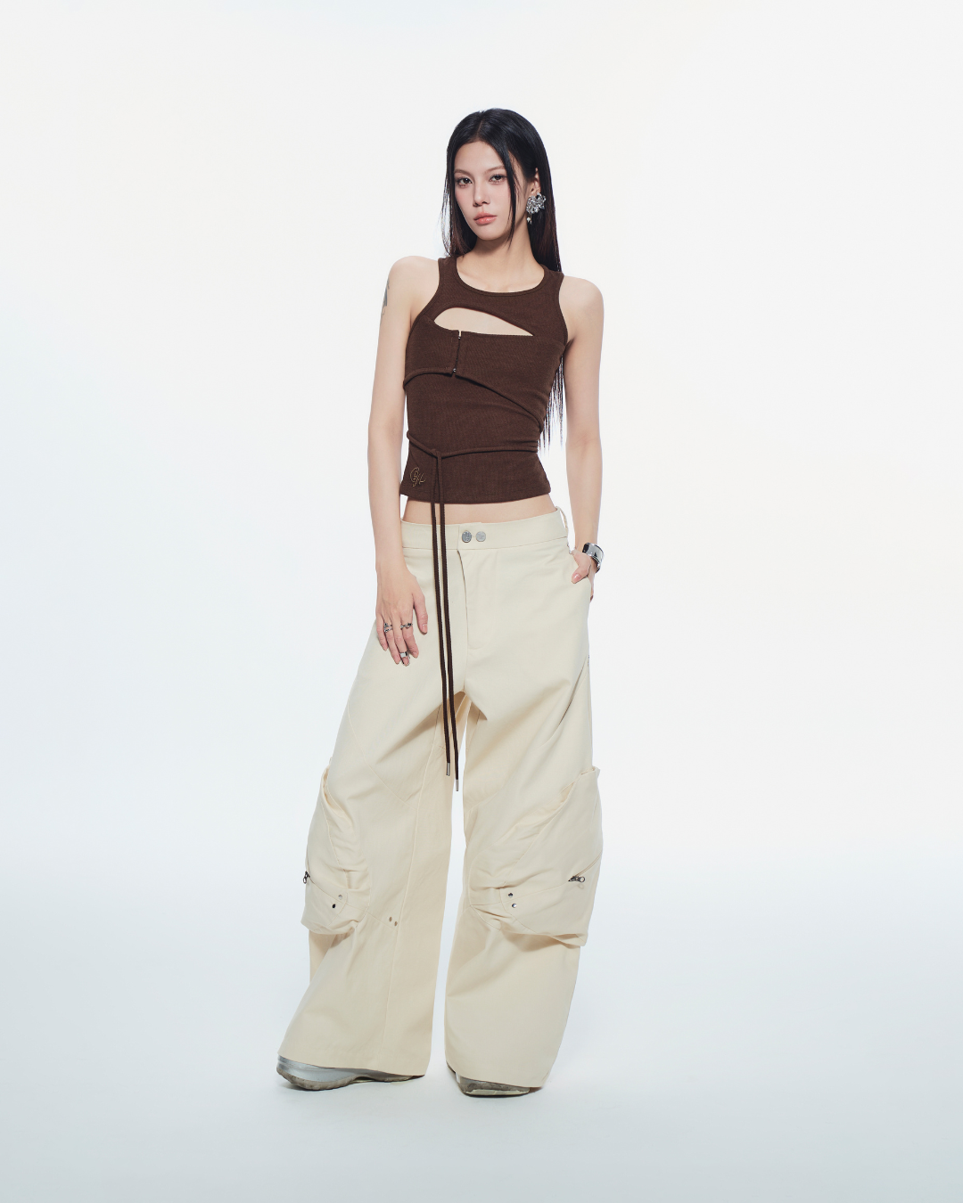 Minimalist high-neck brown tank top – Bunnyhill Concept