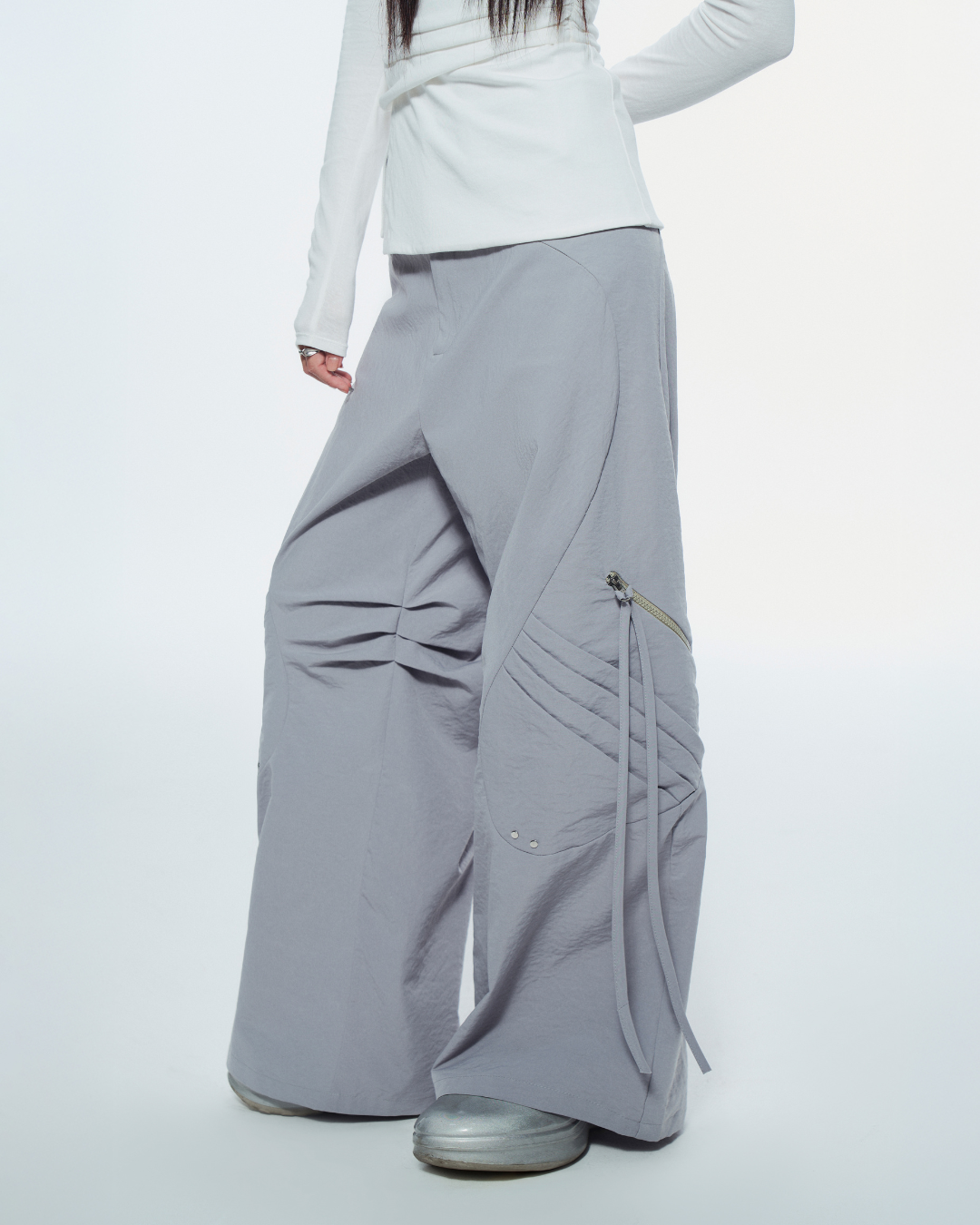 Bunnyhill Dewdrop Pants – waistband and fabric detail