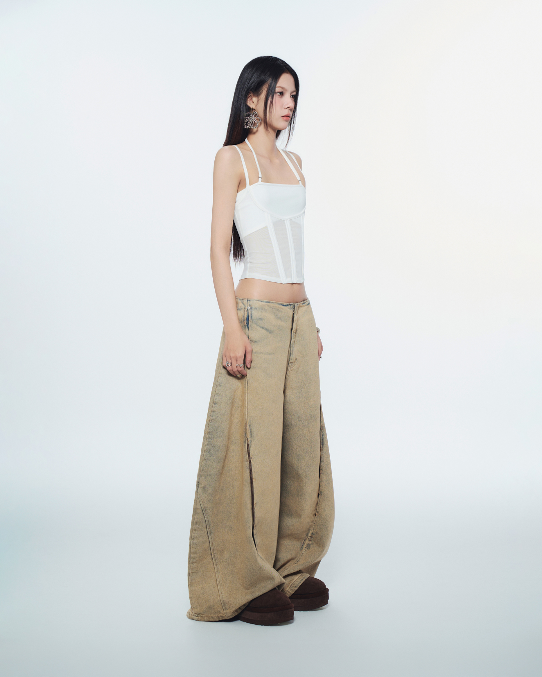 Bunnyhill white mesh top – back detail